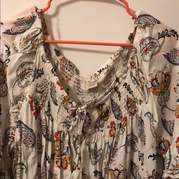 Floral blouse - Picture 2 of 4